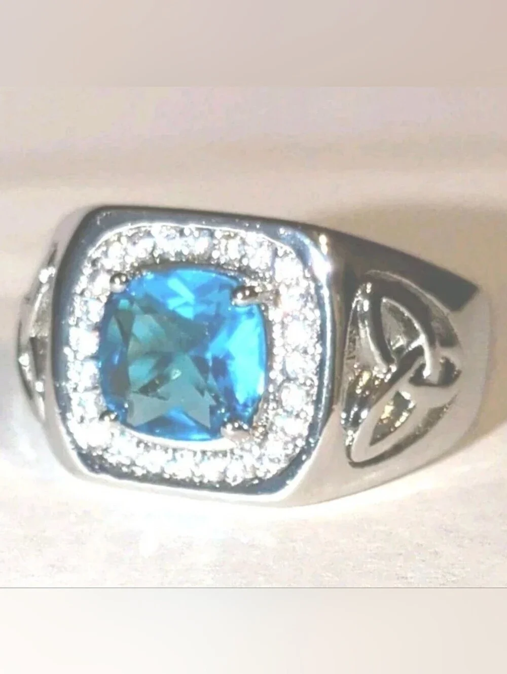Classic Bright Men's Lab-Created Diamond Topaz Ring with Golden Accents